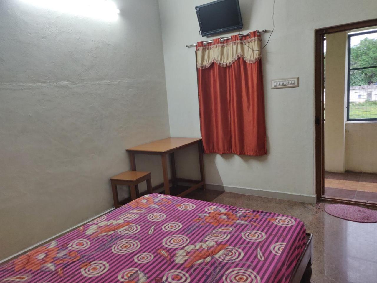 Hotel Srb Residency Tiruvannāmalai Esterno foto