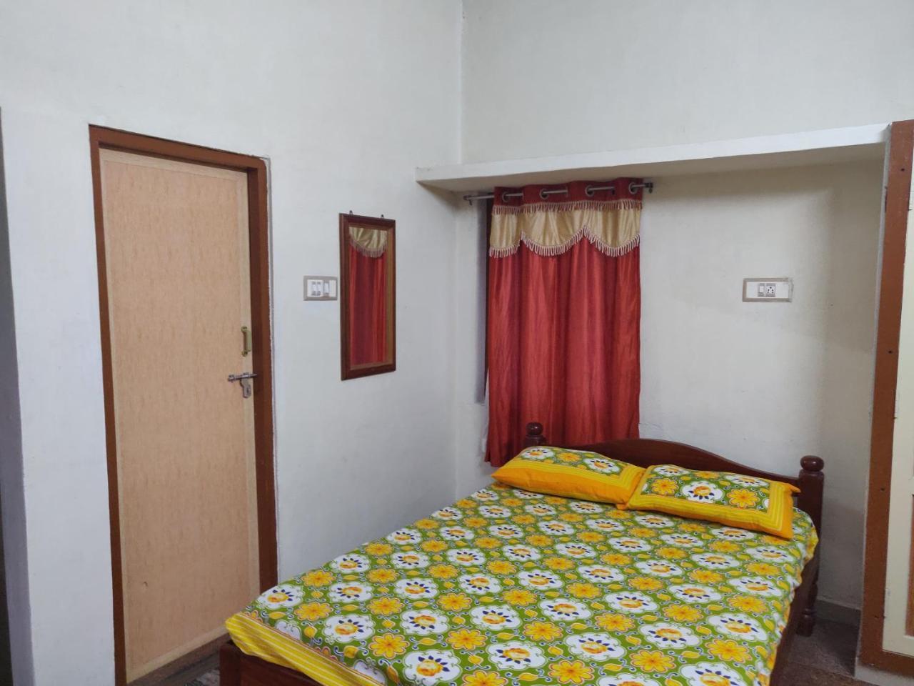 Hotel Srb Residency Tiruvannāmalai Esterno foto