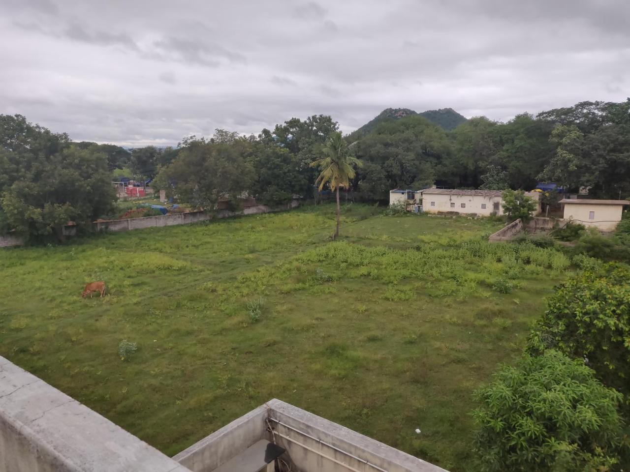Hotel Srb Residency Tiruvannāmalai Esterno foto