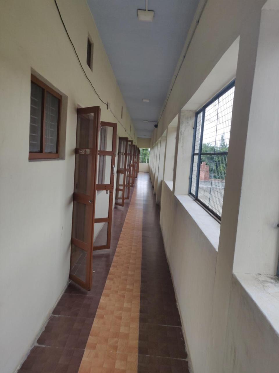 Hotel Srb Residency Tiruvannāmalai Esterno foto